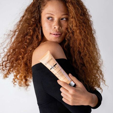 Curl Manifesto Crème de Jour Anti-Frizz Cream for Curly Hair